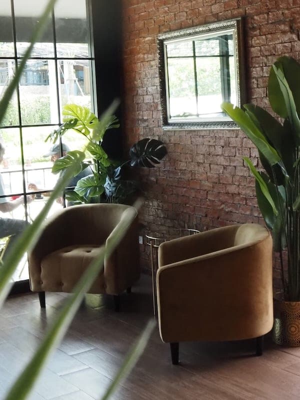 Inside Toast Cafe Bophut